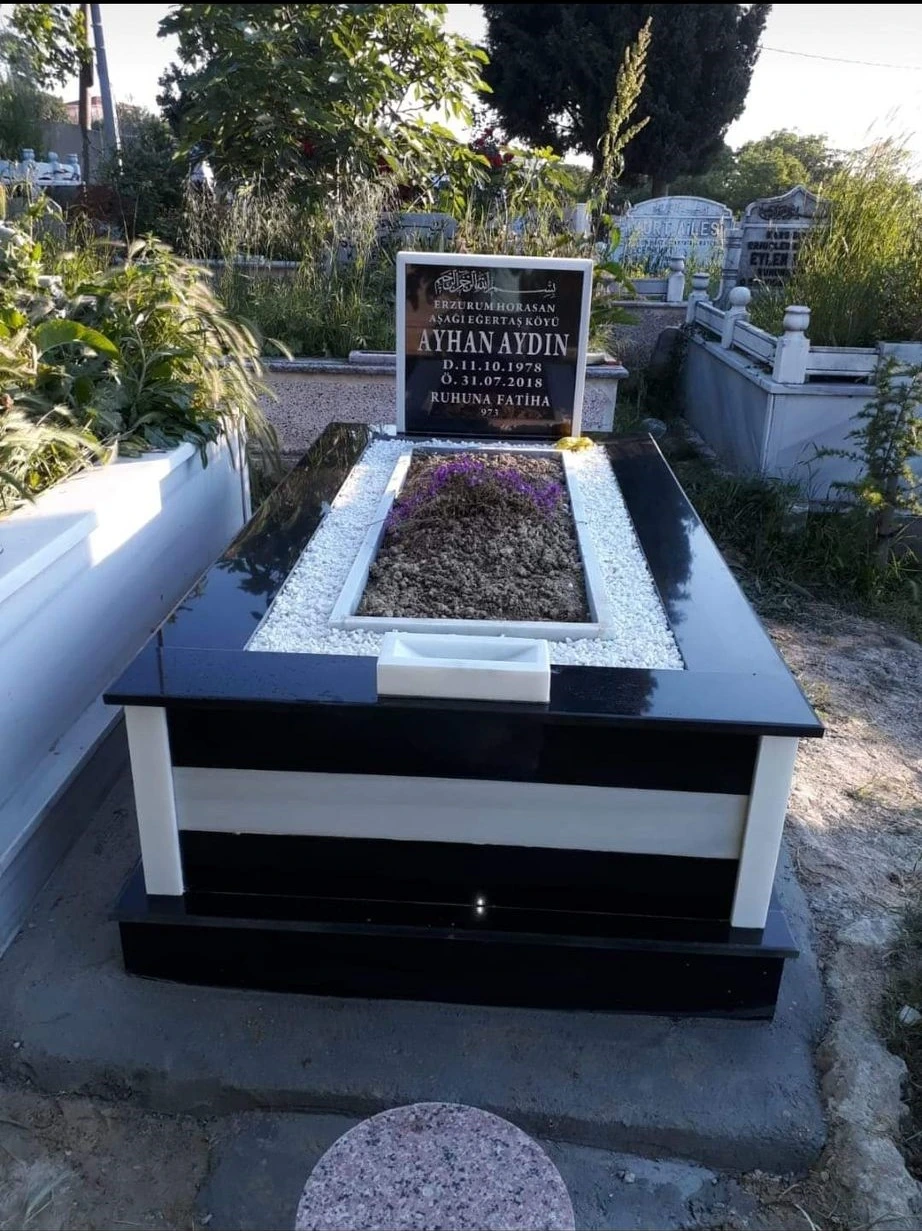 Lahit stil granit mezar modeli