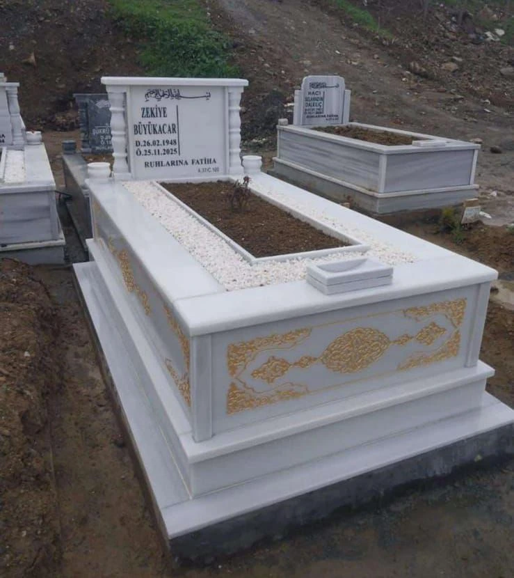 Kahverengi granit mezar modeli